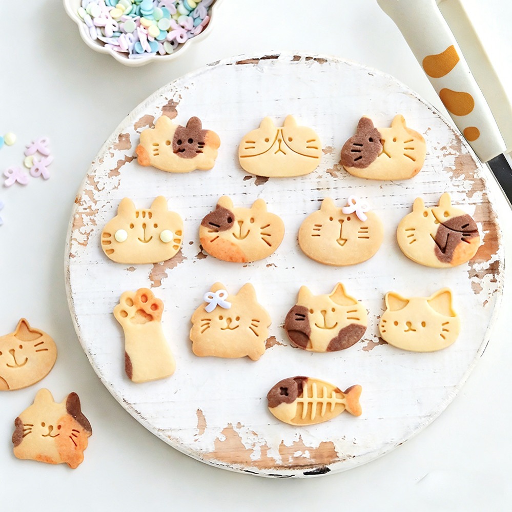 かわいい子猫DIYスタンプクッキーカッター焼き型ベーキングア - Commercial Kitchen Accessories のレビューと価格